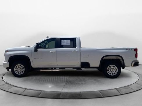 Used 2024 Chevrolet Silverado 3500 LT AWD/4WD image 7
