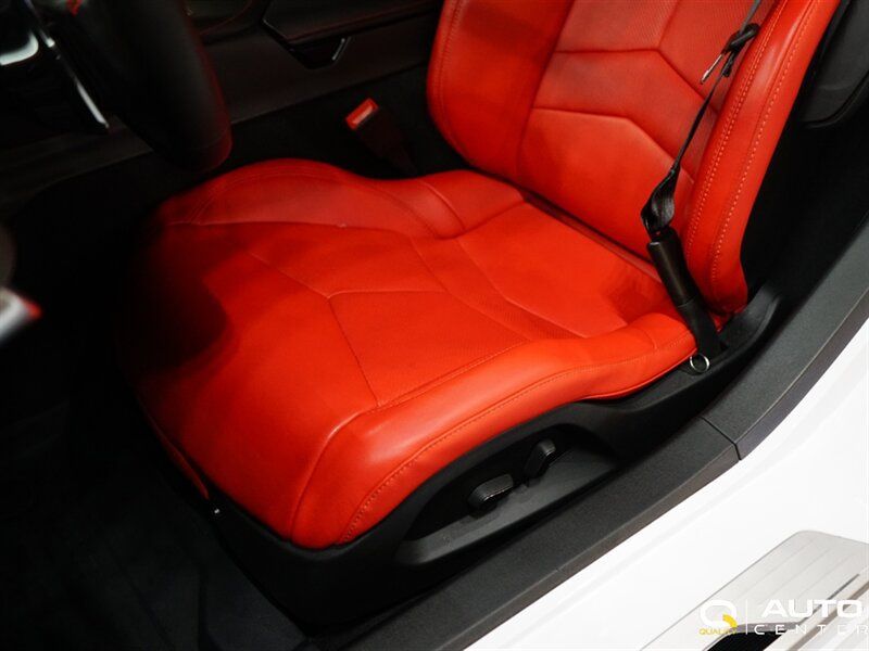 Used 2026 Chevrolet Corvette Stingray Coupe w/ 1LT RWD image 17
