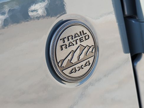 New 2026 Jeep Wrangler Unlimited Sahara AWD/4WD image 9