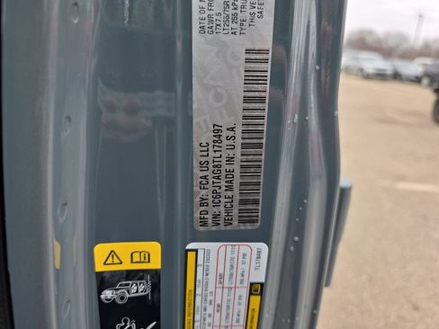 New 2026 Jeep Gladiator Sport image 34