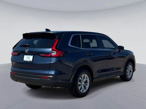 Used 2023 Honda CR-V LX image 4