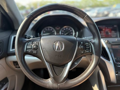 Used 2016 Acura TLX w/ Technology Package FWD image 22