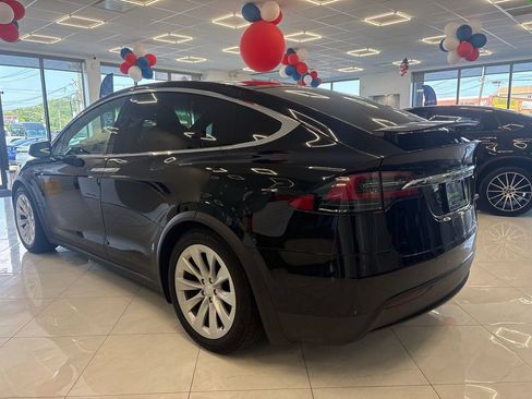 Used 2020 Tesla Model X AWD/4WD image 10