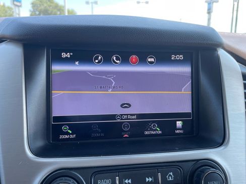 Used 2016 GMC Yukon XL SLT RWD image 16