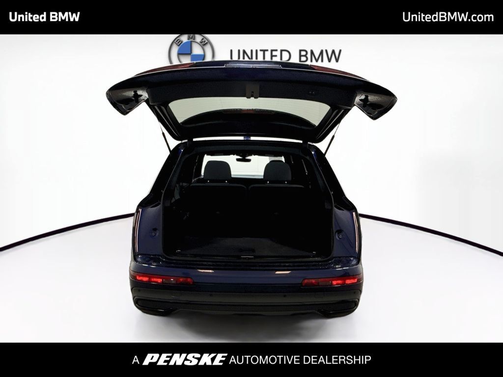 Used 2022 Audi Q7 3.0T Prestige AWD/4WD image 15