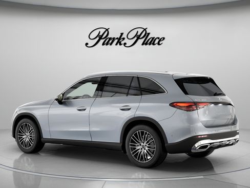 Certified 2026 Mercedes-Benz GLC 300 image 10