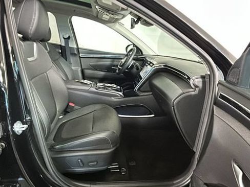 Certified 2024 Hyundai Tucson Limited AWD/4WD image 30
