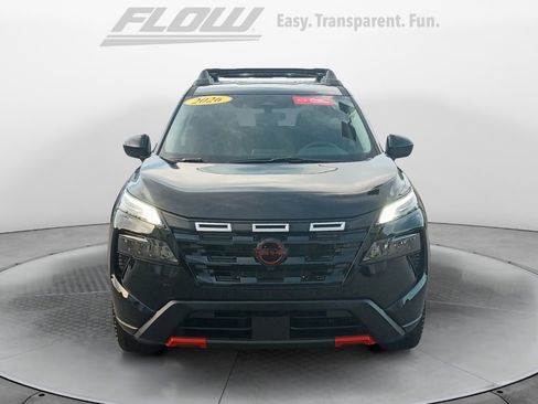 Used 2026 Nissan Rogue SV AWD/4WD image 2