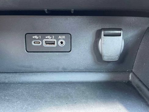 Used 2025 Nissan Altima 2.5 SV FWD image 28