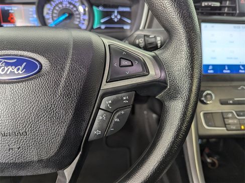 Used 2020 Ford Fusion SE image 23