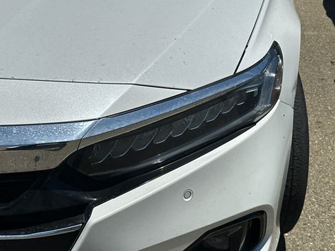 Used 2021 Honda Accord EX-L image 11