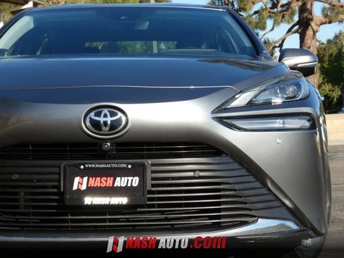 Used 2023 Toyota Mirai w/ Advanced Technology Package RWD image 16