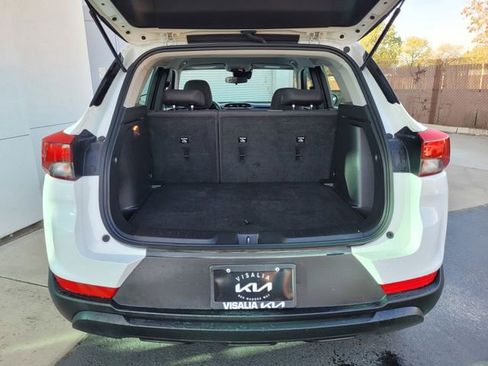 Used 2021 Chevrolet TrailBlazer LS image 27