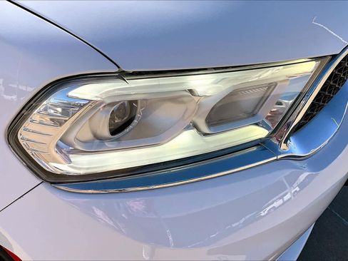 Used 2021 Dodge Durango SXT image 24