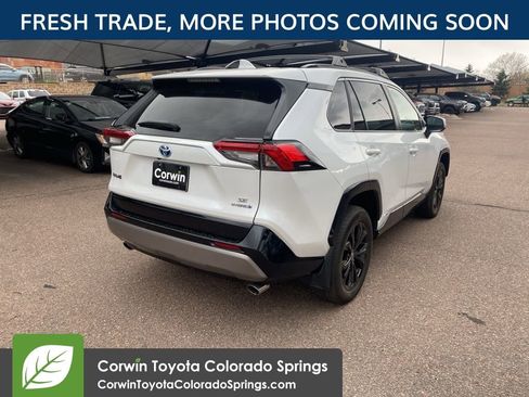 Used 2023 Toyota RAV4 SE AWD/4WD image 8