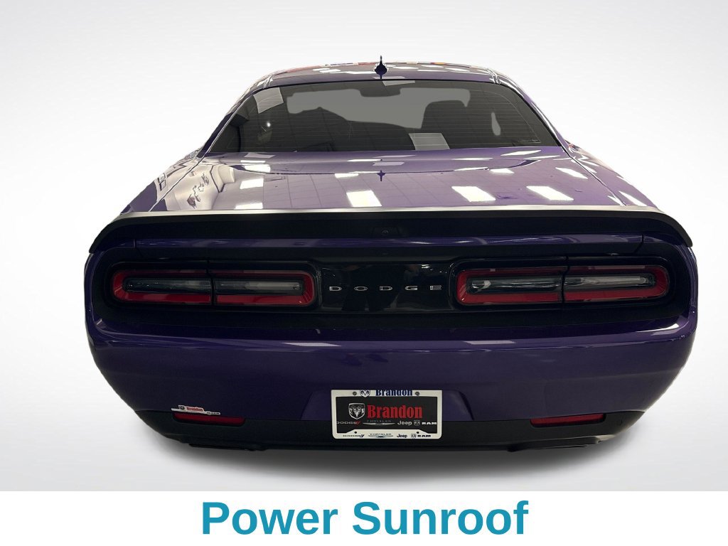 Used 2023 Dodge Challenger SRT Hellcat RWD image 5