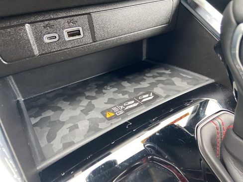 Certified 2024 GMC Canyon AT4X image 19