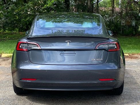 Used 2018 Tesla Model 3 Performance image 7