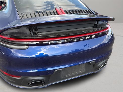 Used 2022 Porsche 911 Carrera RWD image 42