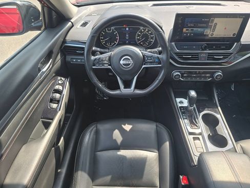 Used 2023 Nissan Altima 2.5 SR AWD/4WD image 31