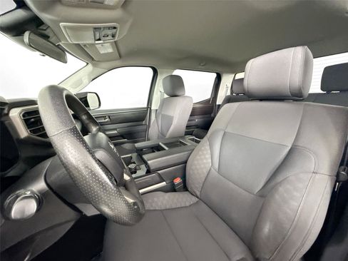 Used 2022 Toyota Tundra SR5 image 15