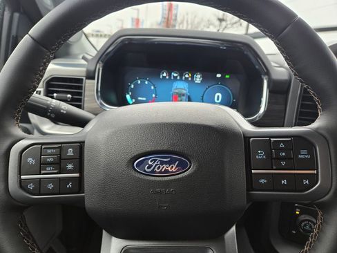 New 2025 Ford F150 Lariat w/ Equipment Group 501A Mid image 18