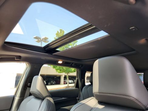 New 2027 INFINITI QX60 Sport AWD/4WD image 10
