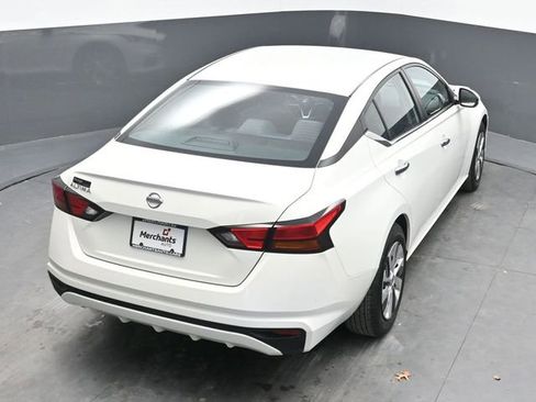 Used 2021 Nissan Altima 2.5 S image 25
