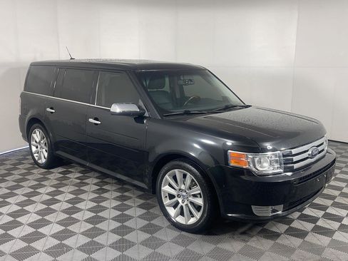 Used 2010 Ford Flex Limited image 5
