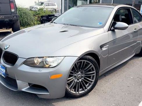 Used 2009 BMW M3 Coupe RWD image 2