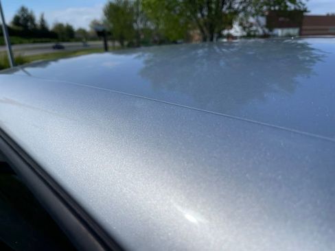 Used 2011 Volkswagen Tiguan S image 31