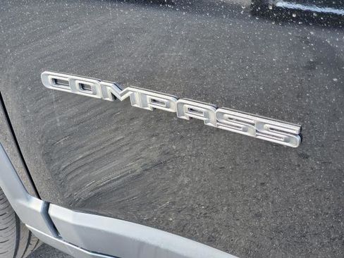 Used 2026 Jeep Compass Limited AWD/4WD image 29
