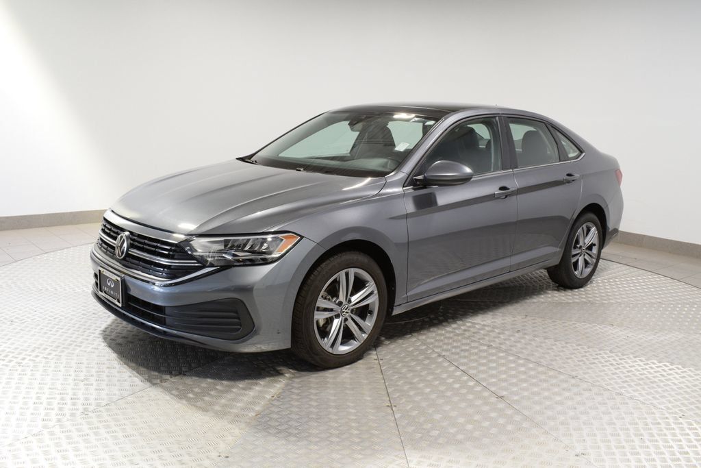Used 2024 Volkswagen Jetta SE FWD image 9