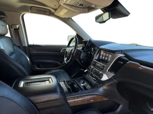 Used 2019 GMC Yukon Denali AWD/4WD image 17