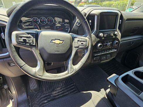 Used 2021 Chevrolet Silverado 1500 LT w/ Diesel Off-Road Package AWD/4WD image 12