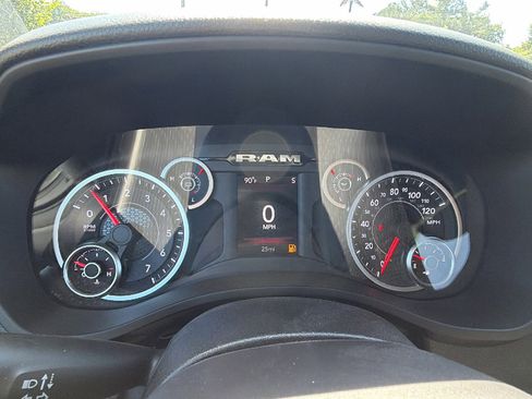 New 2026 RAM 1500 Express RWD image 25