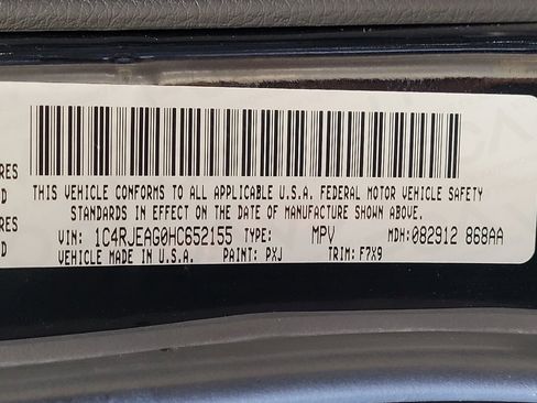 Used 2017 Jeep Grand Cherokee Laredo w/ Quick Order Package 2BE RWD image 33
