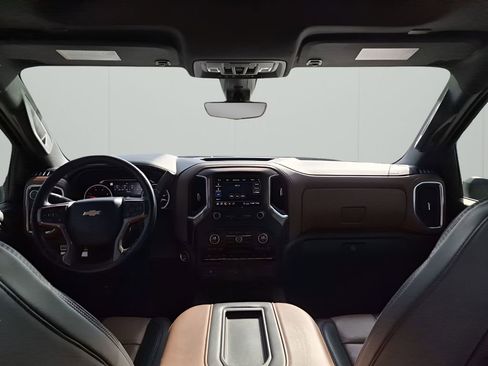 Used 2020 Chevrolet Silverado 2500 High Country w/ Z71 Off-Road Package image 23