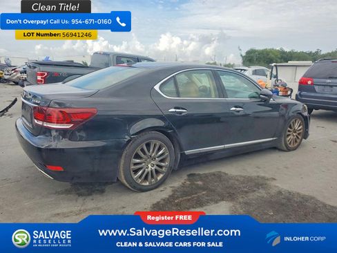 Used 2013 Lexus LS 460 w/ Comfort Pkg RWD image 4