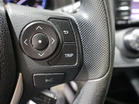 Used 2017 Toyota RAV4 LE w/ Carpet Mat Package FWD image 32