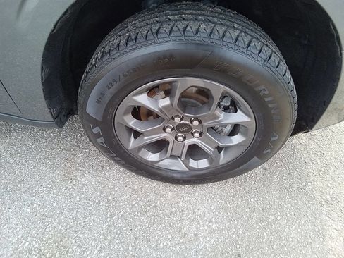 Used 2022 Ford Maverick XLT image 15