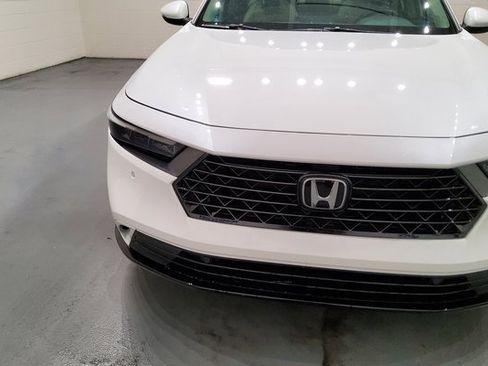 Used 2023 Honda Accord EX-L image 10