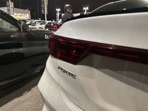 Used 2023 Kia Forte GT-Line FWD image 6
