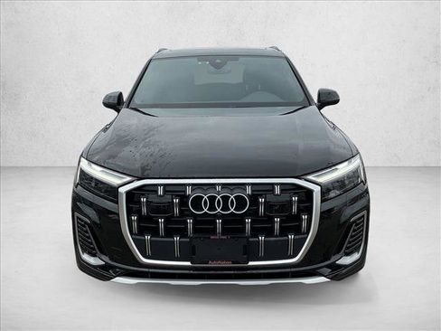Used 2025 Audi Q7 2.0T Premium Plus w/ Premium Plus Package image 2