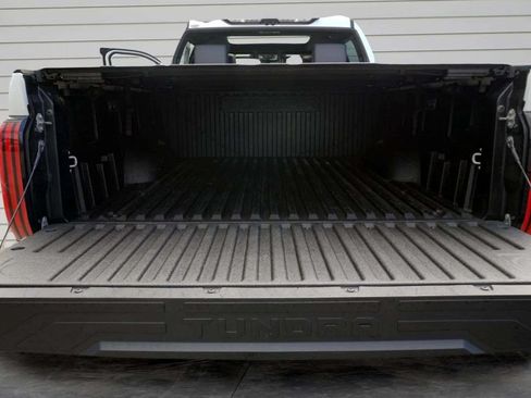Used 2023 Toyota Tundra Platinum AWD/4WD image 10