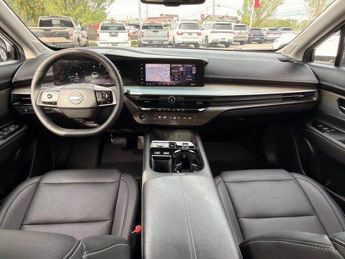 Used 2025 Nissan Murano SL image 12