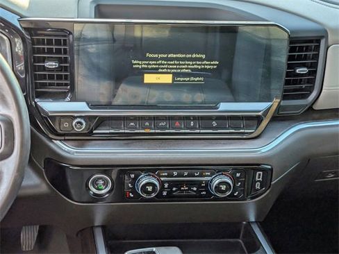 Certified 2024 GMC Sierra 1500 SLT image 12