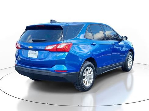 Certified 2019 Chevrolet Equinox LS image 4