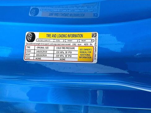 Used 2024 Chevrolet Corvette Stingray Coupe w/ 1LT image 8