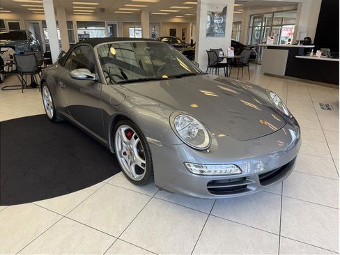 Used 2005 Porsche 911 Carrera S image 10